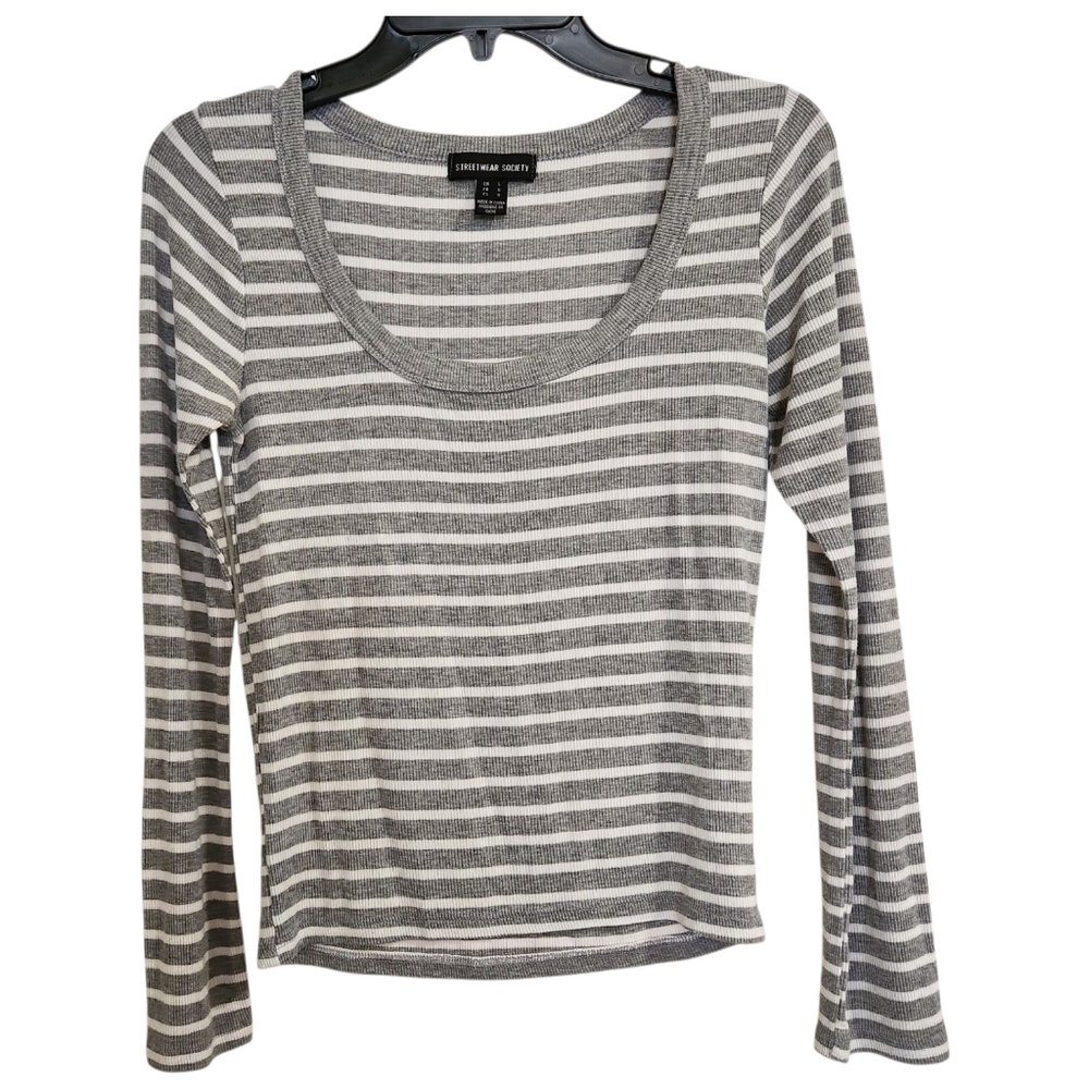 Streetwear Society Womens Sz L  Long Sleeve T-Shirt Gray White Stripe Scoop Neck